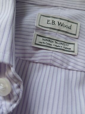 Men’s Small Lavender Striped Non-Iron Dress Shirt
